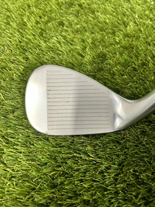 TaylorMade Milled Grind 52° Wedge//Wedge Flex 4 TaylorMade Milled Grind 52° Wedge//Wedge Flex - Image 2