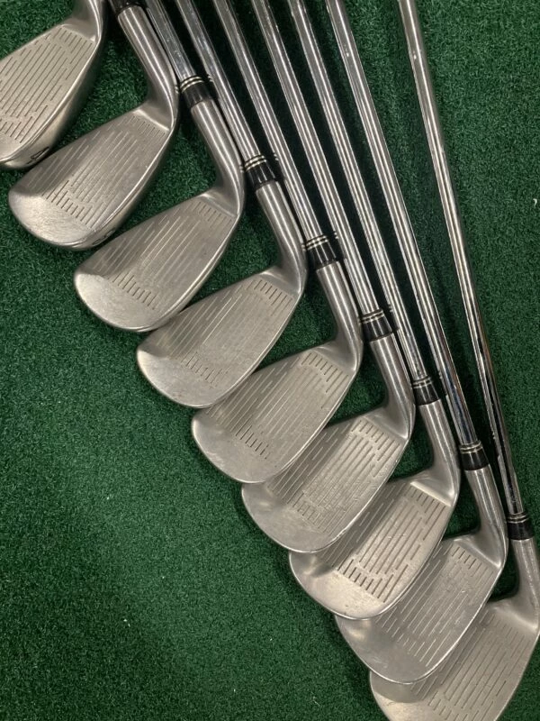 King Cobra 3100 I/H Irons (4-SW+Gap) Reg 5 King Cobra 3100 I/H Irons (4-SW+Gap) Reg - Image 3