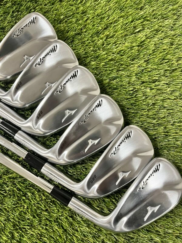 Mizuno Pro 225 5-PW//Reg 3 Mizuno Pro 225 5-PW//Reg