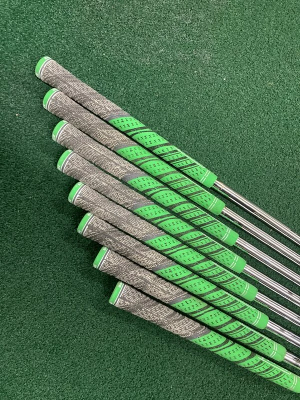 Taylormade R7 4-SW//Reg 5 Taylormade R7 4-SW//Reg - Image 3