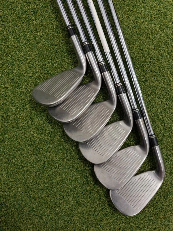 Taylormade R7 5-PW // Reg 5 Taylormade R7 5-PW // Reg - Image 3