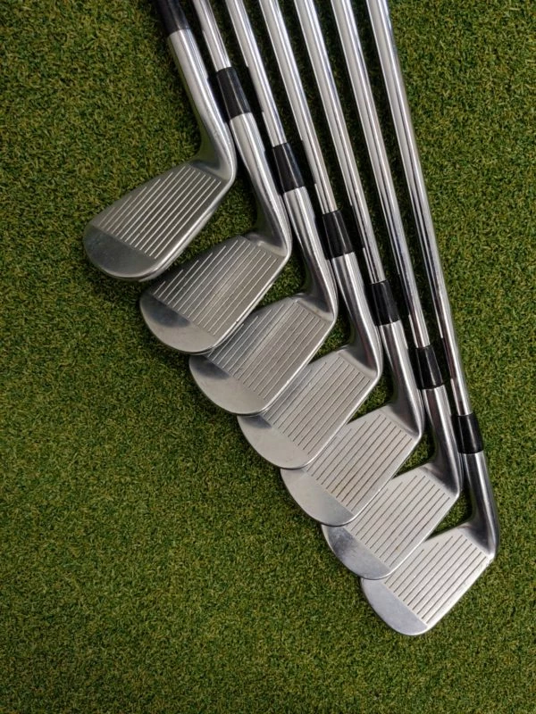 Titleist 716mb 4-pw 6.0 Rifles 5 Titleist 716mb 4-pw 6.0 Rifles - Image 3