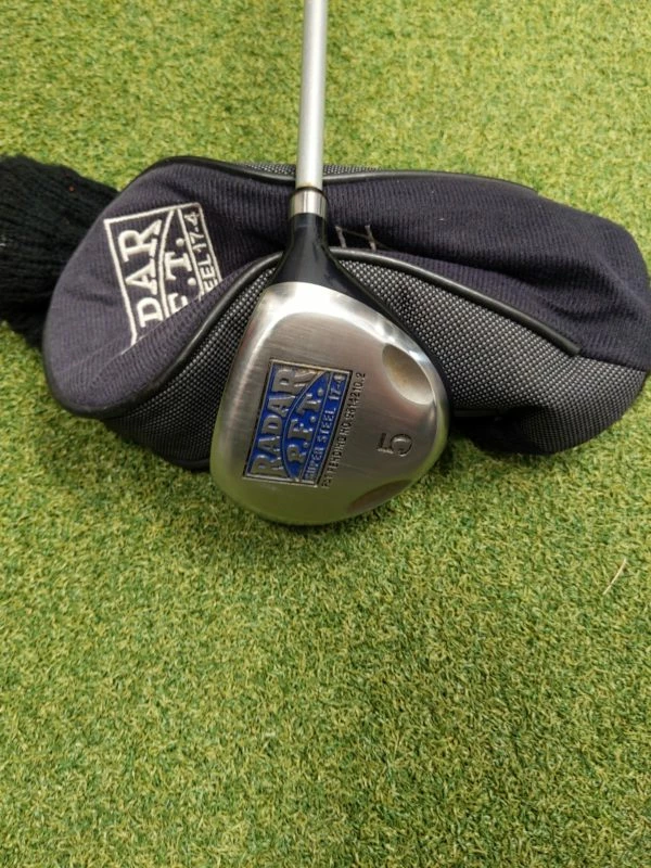 Radar P.F.T 5 Wood // Reg 3 Radar P.F.T 5 Wood // Reg