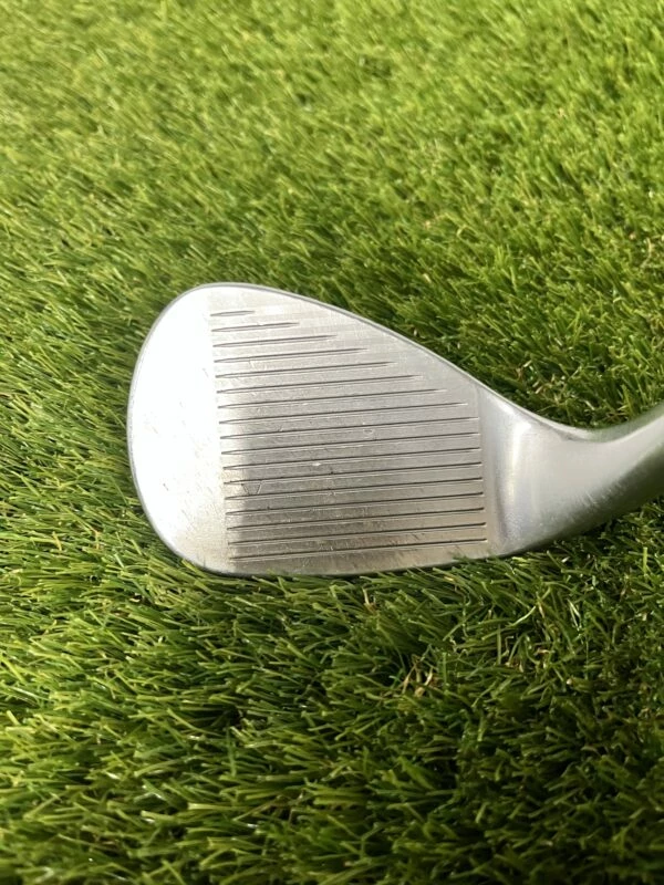 Titleist Vokey SM8 56° Wedge//Wedge Flex 4 Titleist Vokey SM8 56° Wedge//Wedge Flex - Image 2
