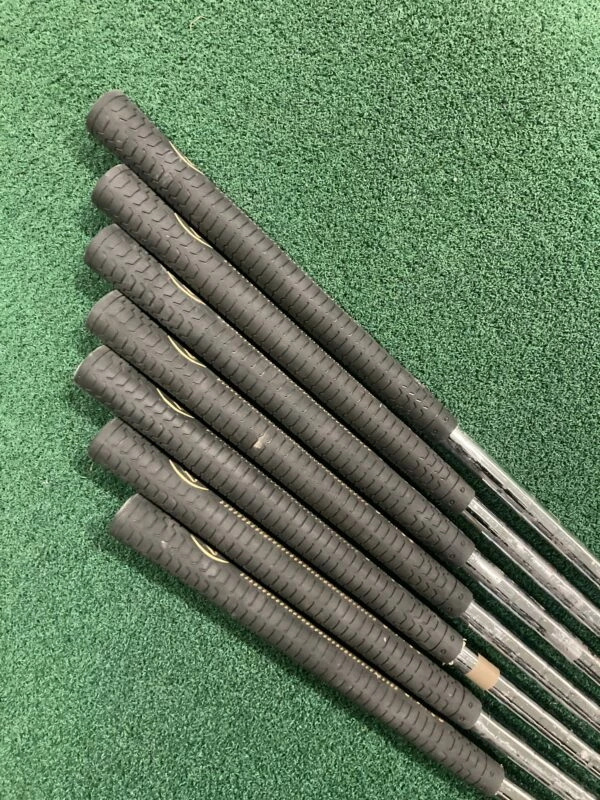 Callaway Big Bertha Irons (4-SW) // Reg 5 Callaway Big Bertha Irons (4-SW) // Reg - Image 3