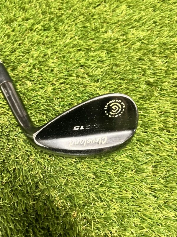 Cleveland CG15 58° //Stiff 3 Cleveland CG15 58° //Stiff