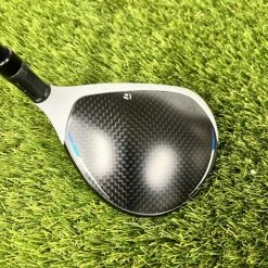 TaylorMade Sim2Max 5W 18°//Stiff -Fairway Woods Sales 71DCE9A7 20DA 401B 89AA 573FD730BD40 600x800 1