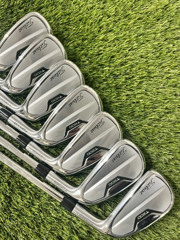 Titleist T200 5-GW//Stiff 3 Titleist T200 5-GW//Stiff