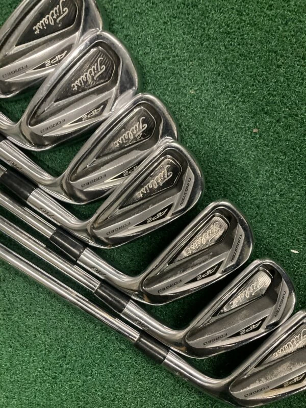 Titleist AP2 716 Forged Irons 4-PW // Reg 3 Titleist AP2 716 Forged Irons 4-PW // Reg