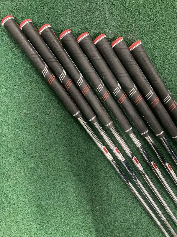 Taylormade Sim2 Max Irons 5-AW Left Handed // Reg 5 Taylormade Sim2 Max Irons 5-AW Left Handed // Reg - Image 3