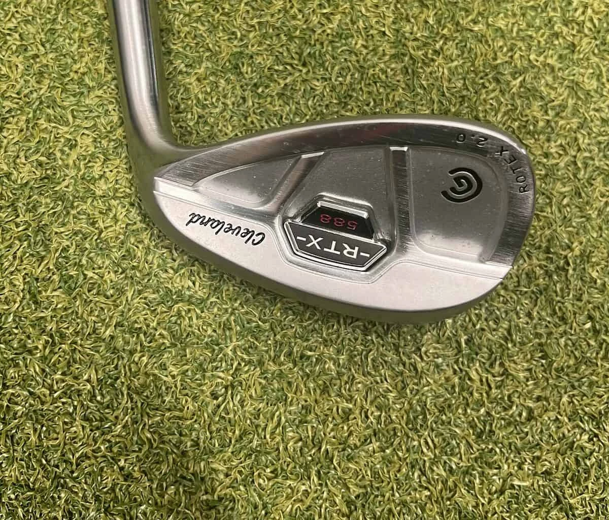 Cleveland RTX 588 48° Wedge // Ladies Graphite Flex 3 Cleveland RTX 588 48° Wedge // Ladies Graphite Flex