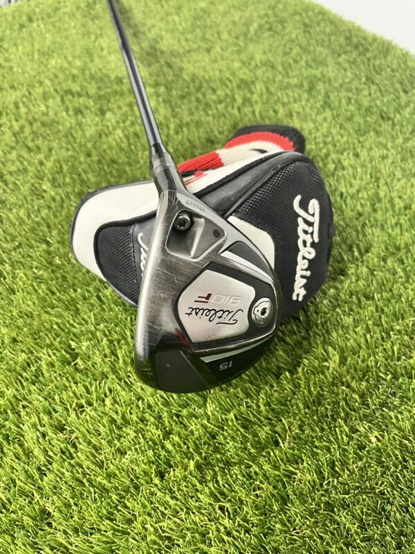 Titleist 910F 3W 15°//Stiff 3 Titleist 910F 3W 15°//Stiff