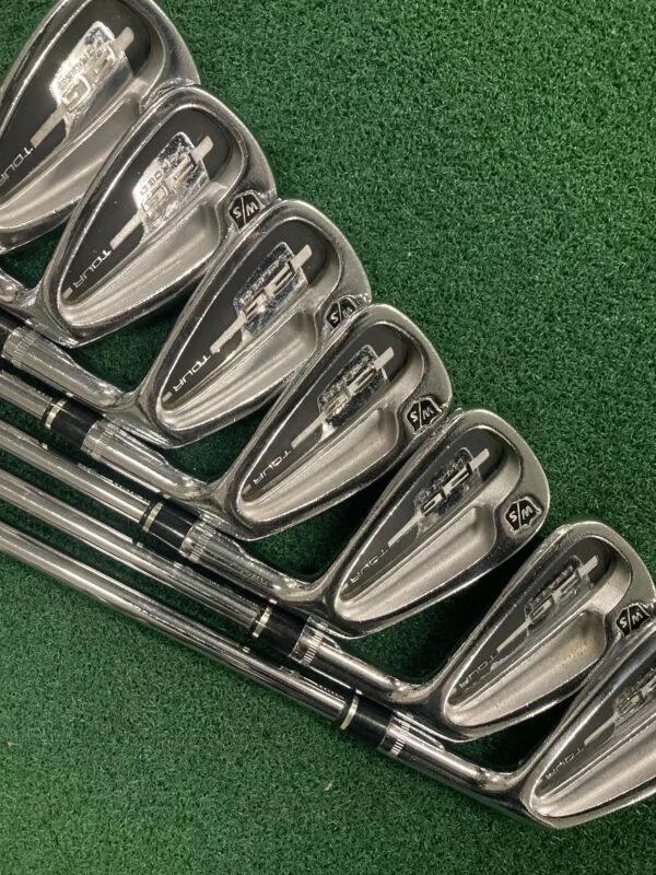 Wilson Staff FG Tour 4-PW // Stiff 3 Wilson Staff FG Tour 4-PW // Stiff