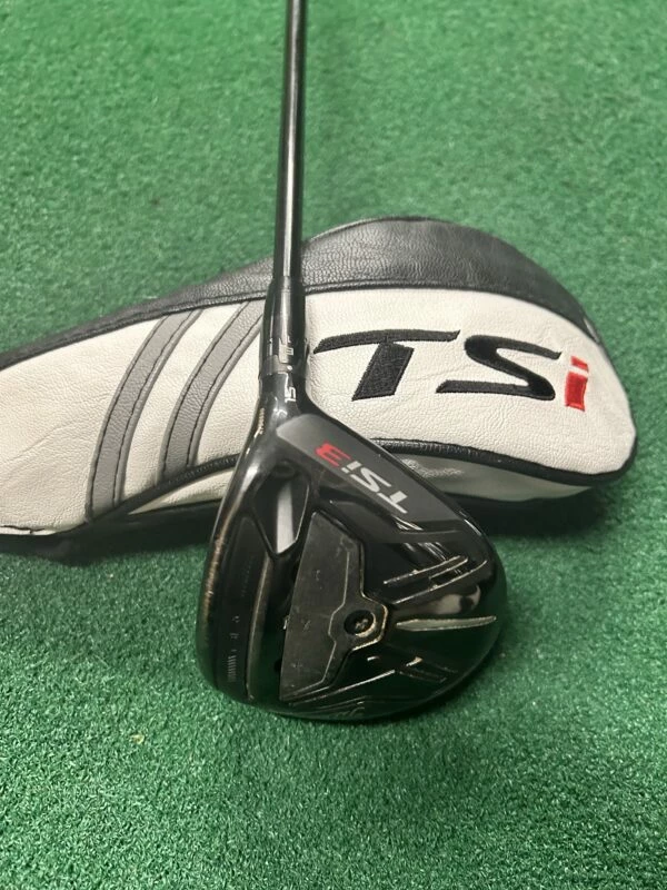 Titleist Tsi3 15° 3 Wood // Stiff 3 Titleist Tsi3 15° 3 Wood // Stiff