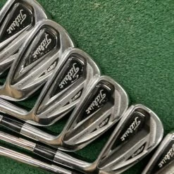 Titliest AP2 716 Forged Irons 4-9//Stiff KBS