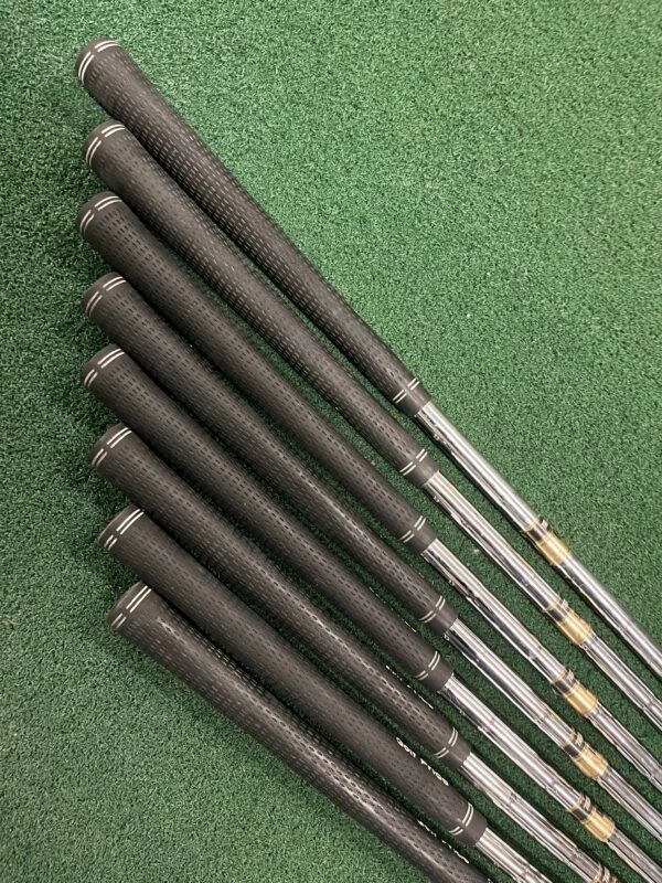 Titleist DCI Irons 3-PW//Stiff 5 Titleist DCI Irons 3-PW//Stiff - Image 3