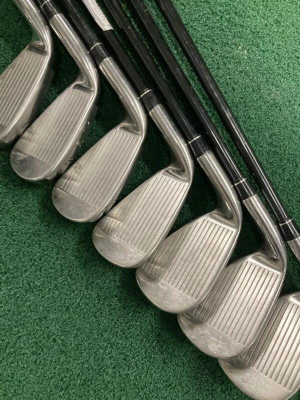 TaylorMade Burner Superlaunch 4-PW//Reg Graph 4 TaylorMade Burner Superlaunch 4-PW//Reg Graph - Image 2