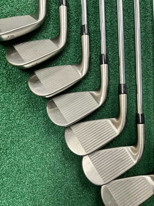 Titleist T300 Irons 5-GW // Reg 4 Titleist T300 Irons 5-GW // Reg - Image 2
