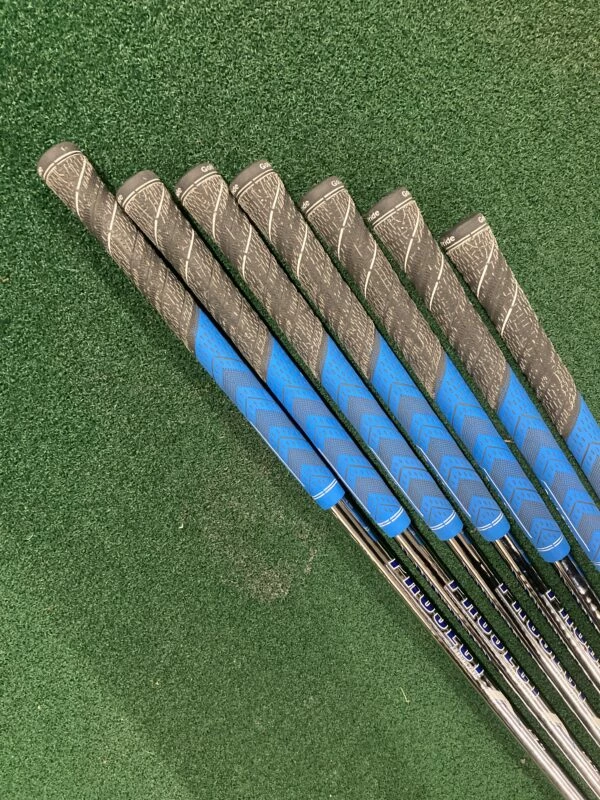 Mizuno JPX 900 5-PW Lefty // Reg 5 Mizuno JPX 900 5-PW Lefty // Reg - Image 3
