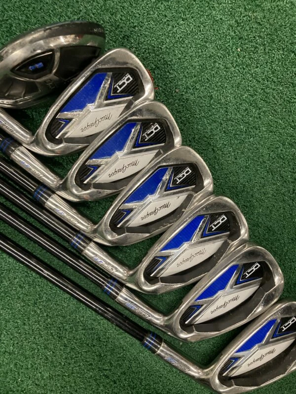 Macgregor DCT Irons 4-SW + Hybrid 24° // Reg 3 Macgregor DCT Irons 4-SW + Hybrid 24° // Reg