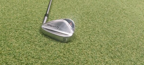 Taylormade Milled Grind 52° Wedge 3 Taylormade Milled Grind 52° Wedge