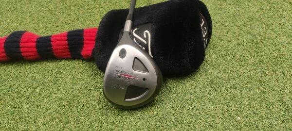 Titleist Pro Trajectory 975F 13.5° // Stiff 3 Titleist Pro Trajectory 975F 13.5° // Stiff