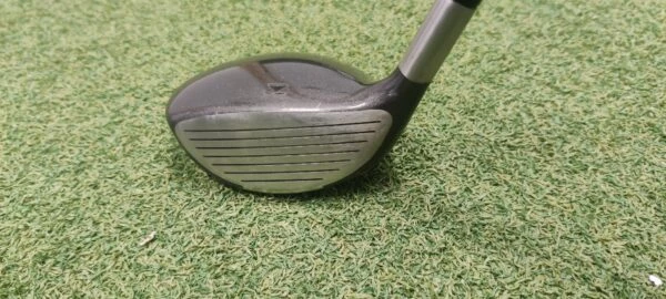 Titleist Pro Trajectory 975F 13.5° // Stiff 4 Titleist Pro Trajectory 975F 13.5° // Stiff - Image 2