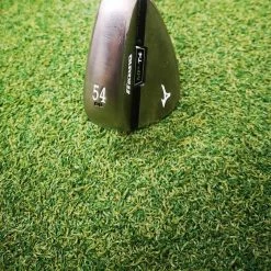 Mizuno MP-T4 54° Wedge // Stiff