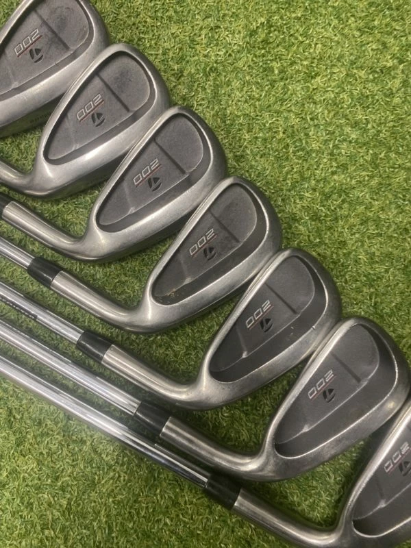 Taylormade 200 Series Irons 3-9 // Reg 3 Taylormade 200 Series Irons 3-9 // Reg
