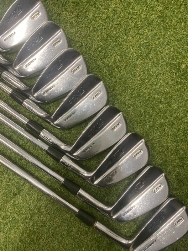 Titleist 710 Mb 3 Iron-pw // Stiff 3 Titleist 710 Mb 3 Iron-pw // Stiff