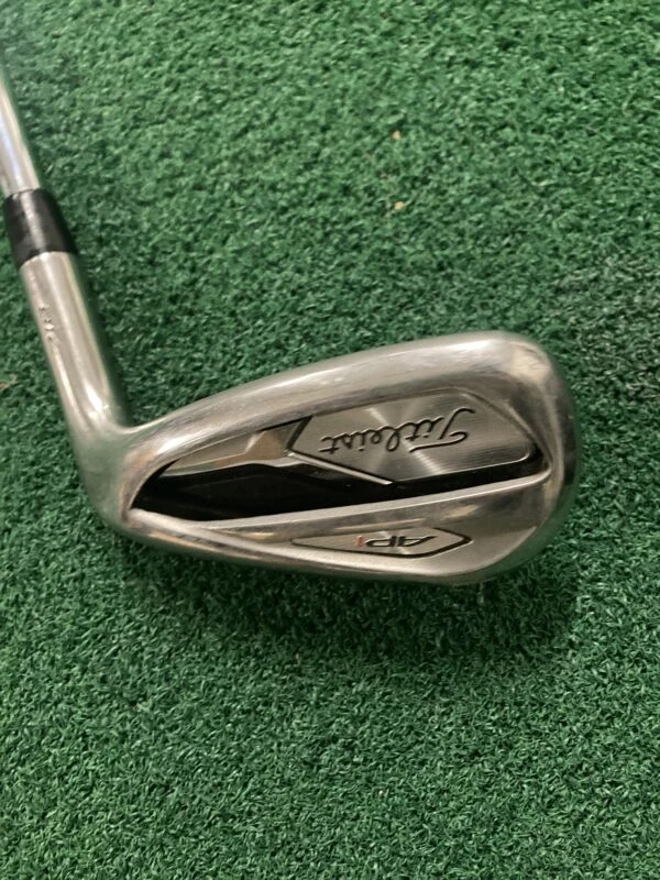 Titleist AP1 48° // Reg 3 Titleist AP1 48° // Reg