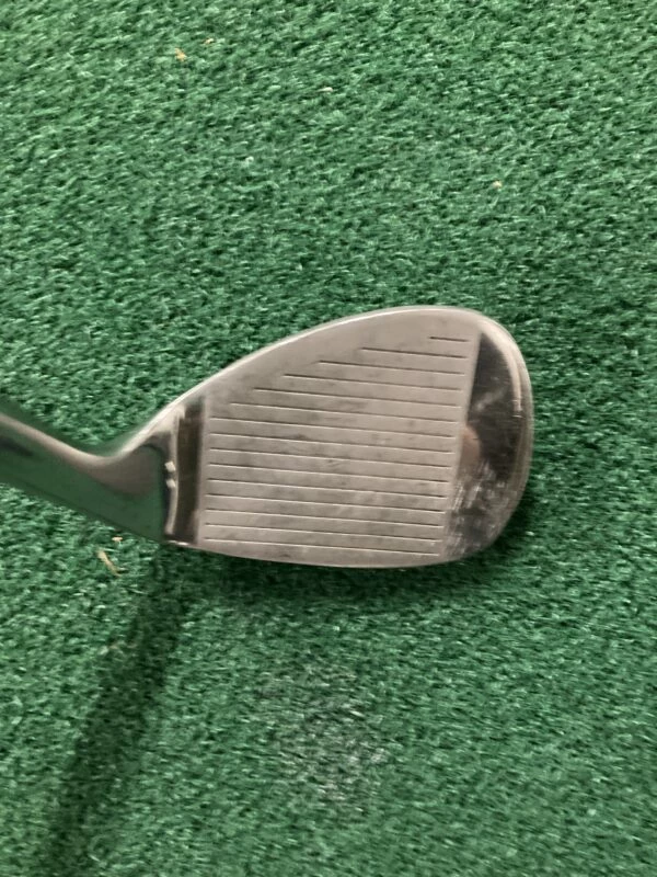 Wilson Harmonized 52° Wedge // Lefty 4 Wilson Harmonized 52° Wedge // Lefty - Image 2