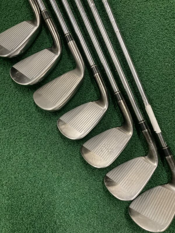 Taylormade 2.0 Burner Irons 5-Sw // Reg (7 Iron TM AeroBurner) 4 Taylormade 2.0 Burner Irons 5-Sw // Reg (7 Iron TM AeroBurner) - Image 2