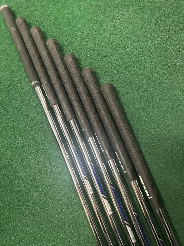 PXG Gen4 03II T Irons // X Stiff 5 PXG Gen4 03II T Irons // X Stiff - Image 3