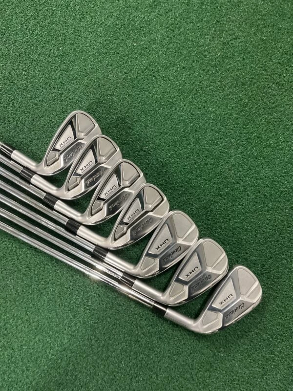 Cleveland UHX Irons (5-Gap) Reg 3 Cleveland UHX Irons (5-Gap) Reg