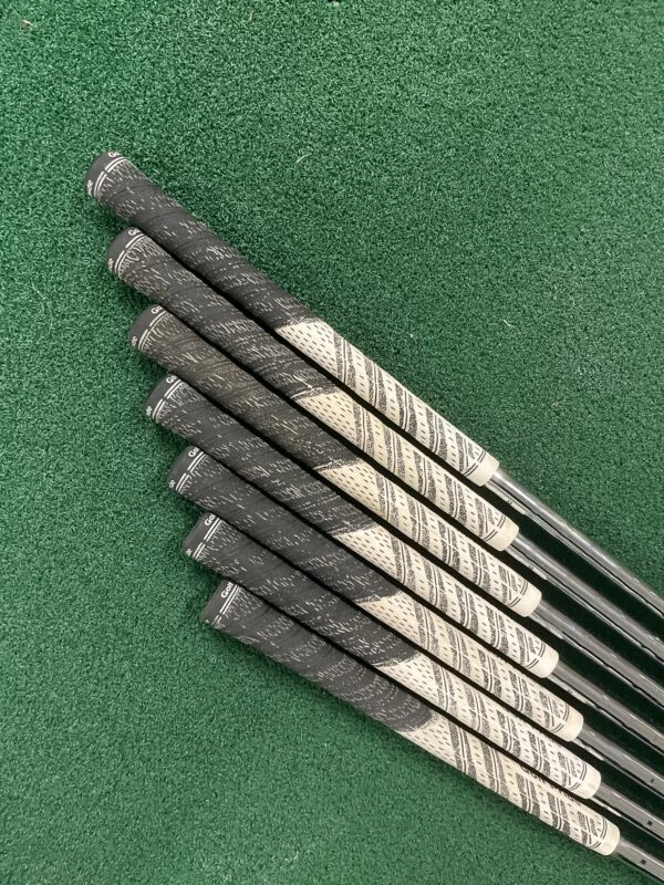 Cleveland UHX Irons (5-Gap) Reg 5 Cleveland UHX Irons (5-Gap) Reg - Image 3