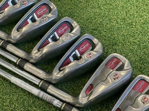Wilson Staff D-FY Irons 5-PW // Reg 3 Wilson Staff D-FY Irons 5-PW // Reg