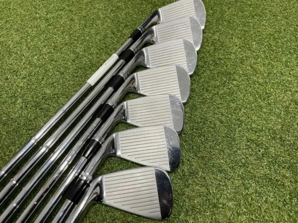 Wilson FG V2 Irons 4-PW // Stiff 5 Wilson FG V2 Irons 4-PW // Stiff - Image 3